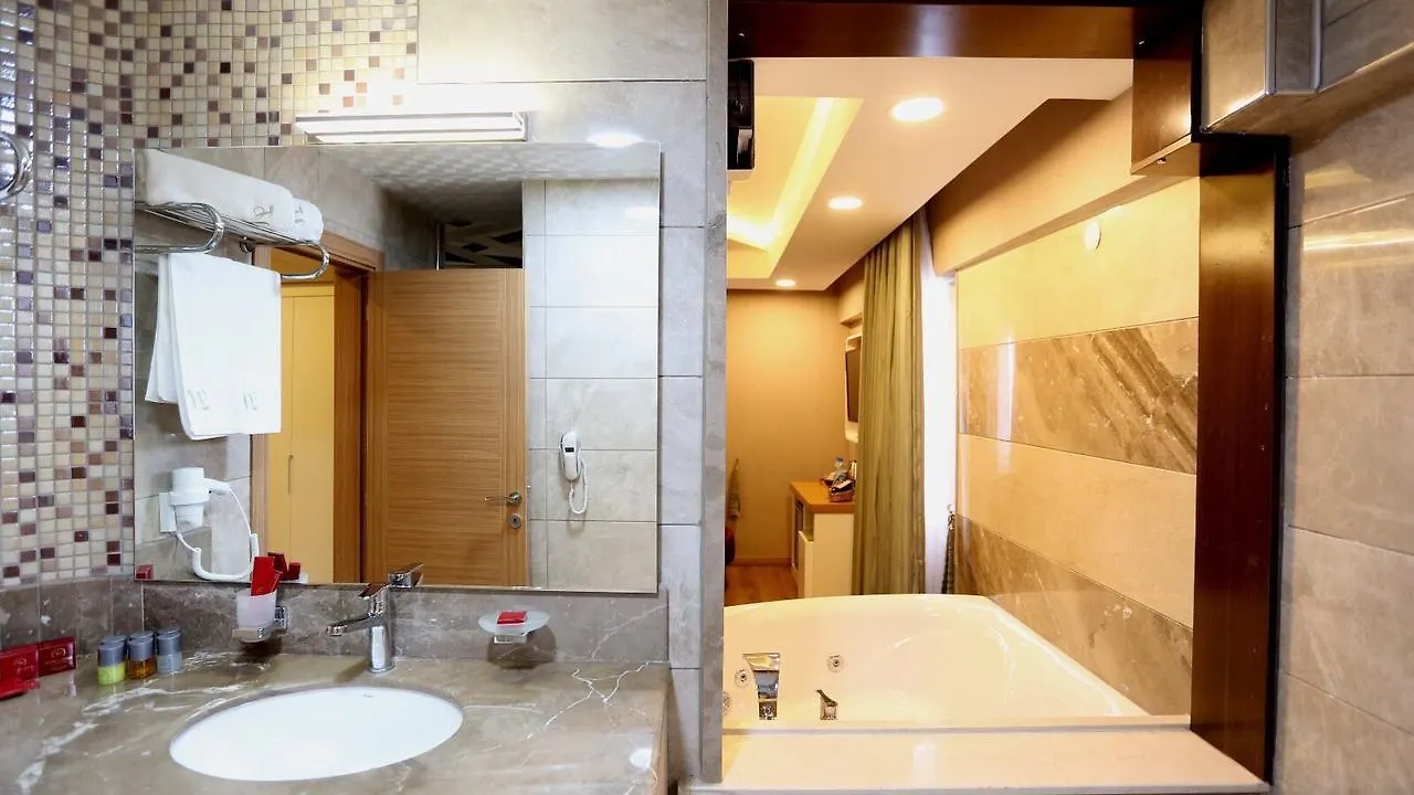 Life Corner Hotel Izmir