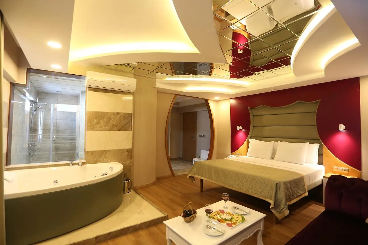 Life Corner Hotel Izmir