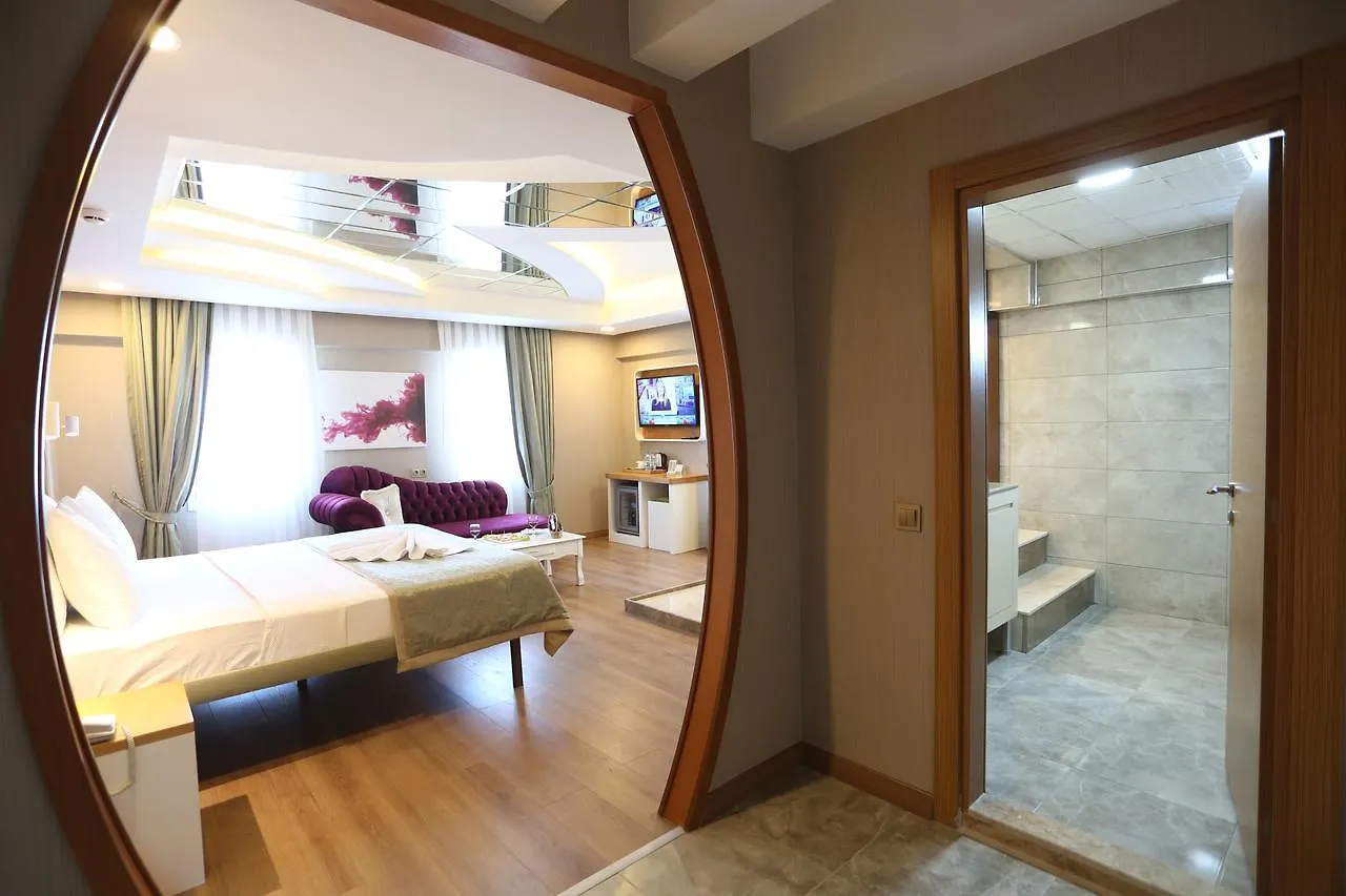 Life Corner Hotel Izmir 4*,  Turkey