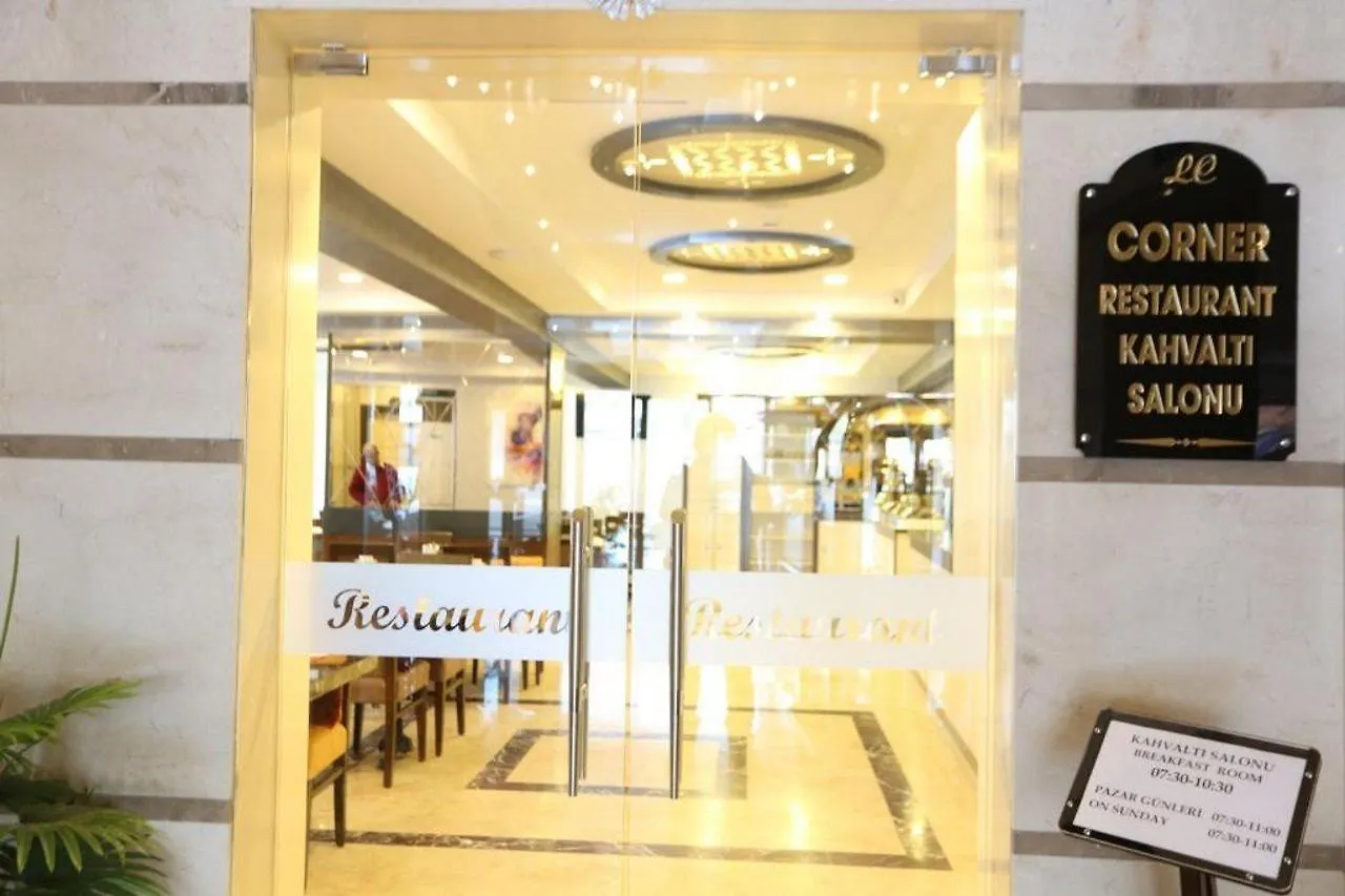 Life Corner Hotel Izmir