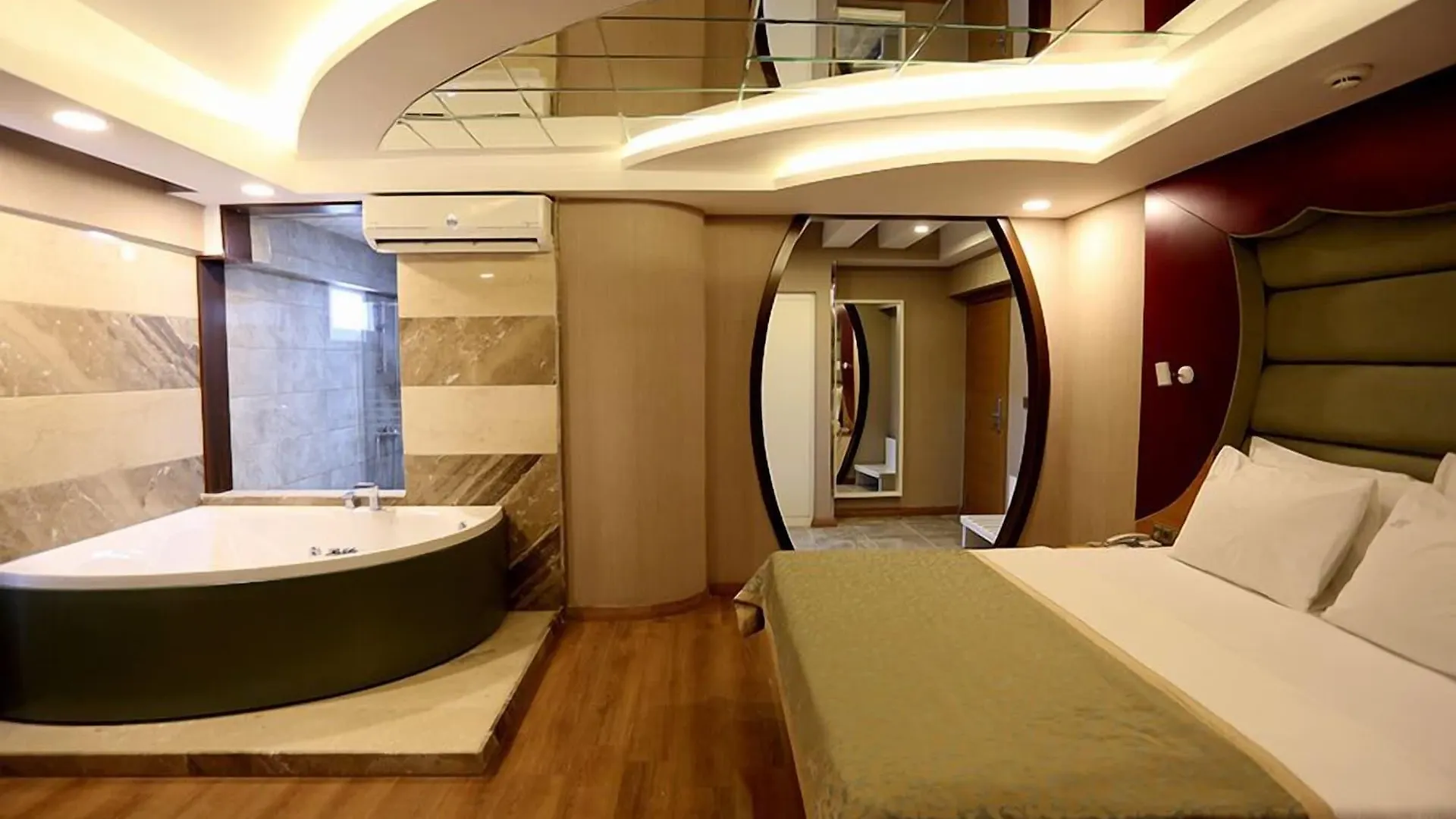 Life Corner Hotel Izmir
