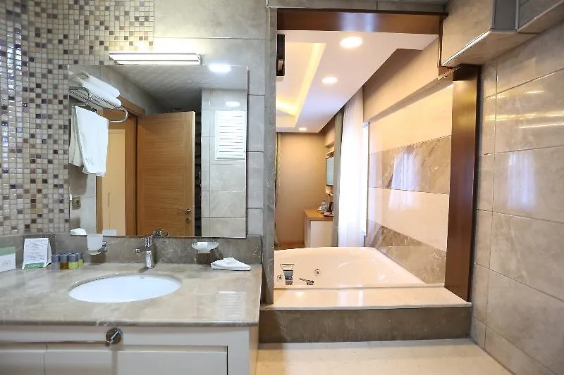 Life Corner Hotel Izmir 4*,  Türkei